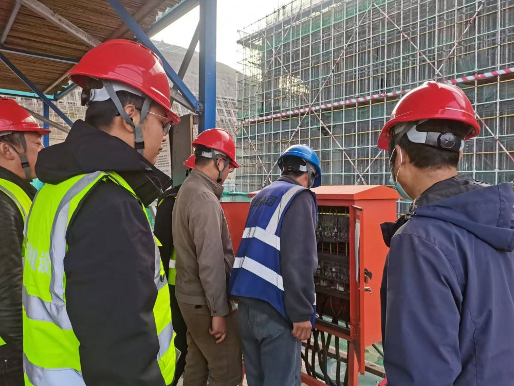 陜煤建設(shè)韓城分公司土建九項(xiàng)目部：黨建引領(lǐng)強(qiáng)根基，多措并舉筑安全